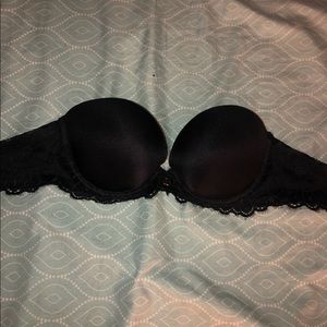 Black strapless push-up bra size 32 C